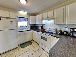 Villas on the Gulf Breeze by SVR