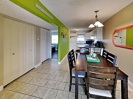 Villas on the Gulf Breeze by SVR