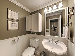 Villas on the Gulf Breeze by SVR