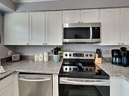 Villas on the Gulf Breeze by SVR