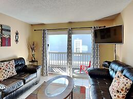 Villas on the Gulf Breeze by SVR