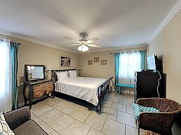 Villas on the Gulf Breeze by SVR