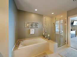 Wharf by Southern Vacation Rentals