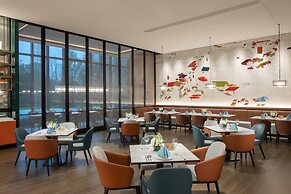 Crowne Plaza Zhengzhou High Tech Zone by IHG