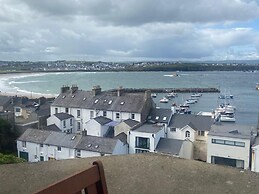 Portrush Penthouse Stunning Harbour & Atlantic Views