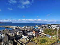 Portrush Penthouse Stunning Harbour & Atlantic Views