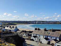 Portrush Penthouse Stunning Harbour & Atlantic Views