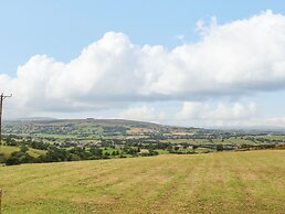Bracken Hut at Copy House Hideaway