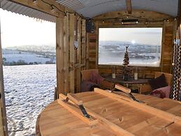 Heather Hut at Copy House Hideaway