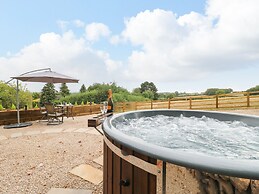 High Grounds Shepherd's Hut