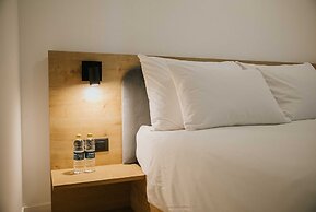 Oleander Urban Suites