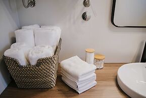 Oleander Urban Suites