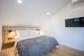 Oleander Urban Suites