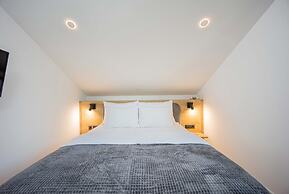 Oleander Urban Suites