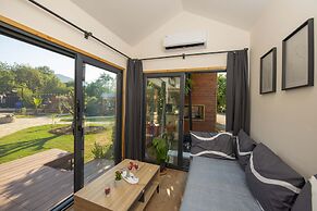 Nomade Caravan Camping