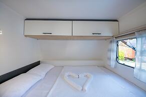 Nomade Caravan Camping