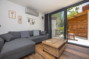 Nomade Caravan Camping