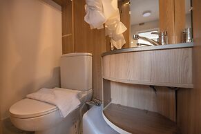 Nomade Caravan Camping