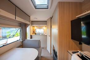 Nomade Caravan Camping