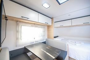 Nomade Caravan Camping