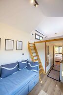 Nomade Caravan Camping