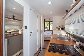 Nomade Caravan Camping