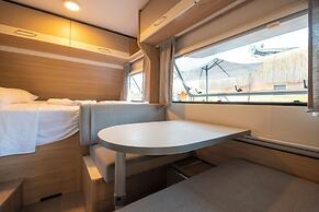 Nomade Caravan Camping