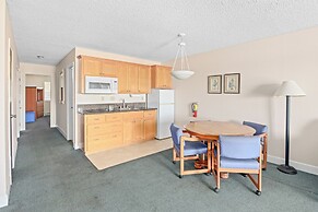 Rockaway Beach Resort