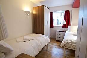 62-66 Farringdon by condokeeper