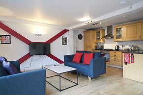 62-66 Farringdon by condokeeper