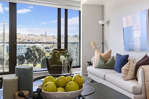 Lovely and warm one bedroom in the CBD