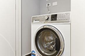 Lovely and warm one bedroom in the CBD