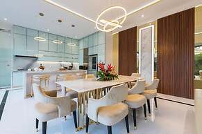 Villa Louis Legian by Nagisa Bali