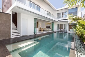 Villa Louis Legian by Nagisa Bali