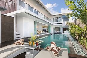 Villa Louis Legian by Nagisa Bali