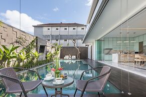 Villa Louis Legian by Nagisa Bali