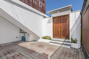 Villa Louis Legian by Nagisa Bali