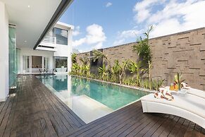 Villa Louis Legian by Nagisa Bali