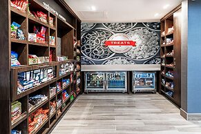 Hampton Inn & Suites Canyon