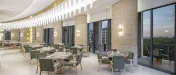 Hyatt Regency Izmir IstinyePark