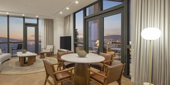 Hyatt Regency Izmir IstinyePark