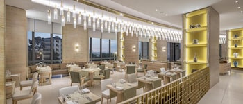 Hyatt Regency Izmir IstinyePark