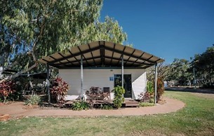 Discovery Resorts- Lake Argyle