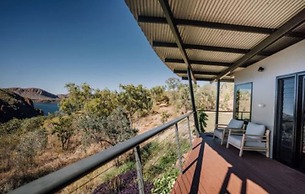 Discovery Resorts- Lake Argyle