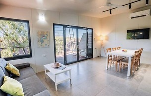 Discovery Resorts- Lake Argyle