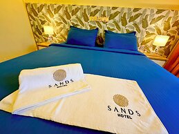 Sands Grand Hotel