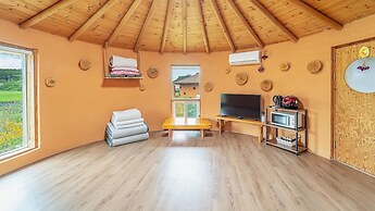 Taean Todamgil Pension