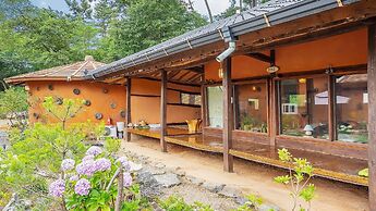 Taean Todamgil Pension