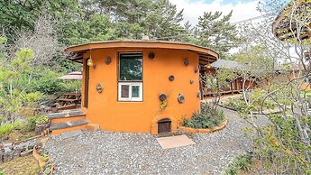 Taean Todamgil Pension