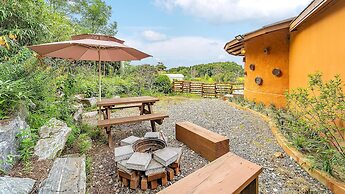 Taean Todamgil Pension